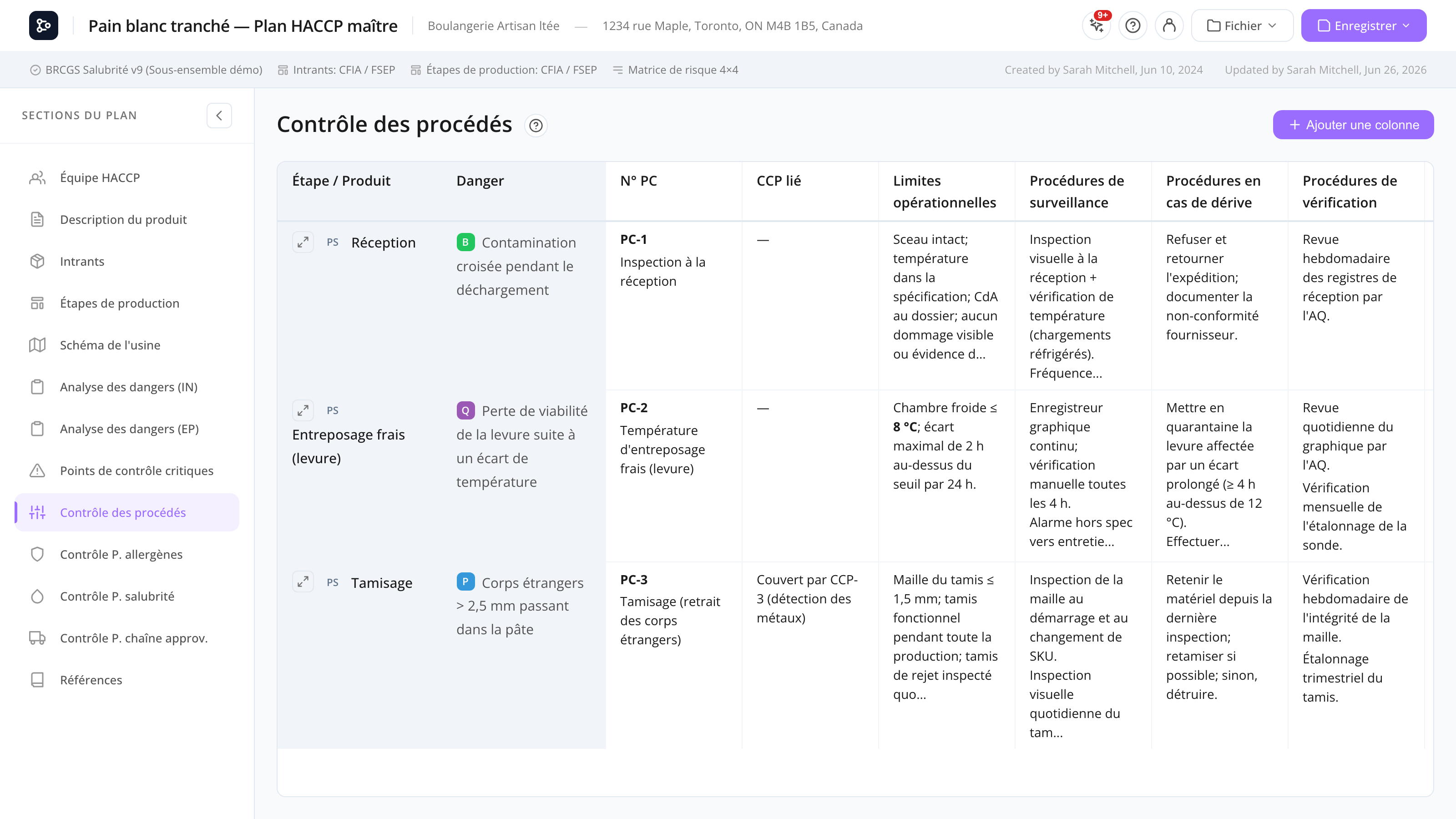 La grille PC avec des rangées pour chaque PC, les colonnes verrouillées Étape / Produit et Danger à gauche, et des colonnes personnalisables