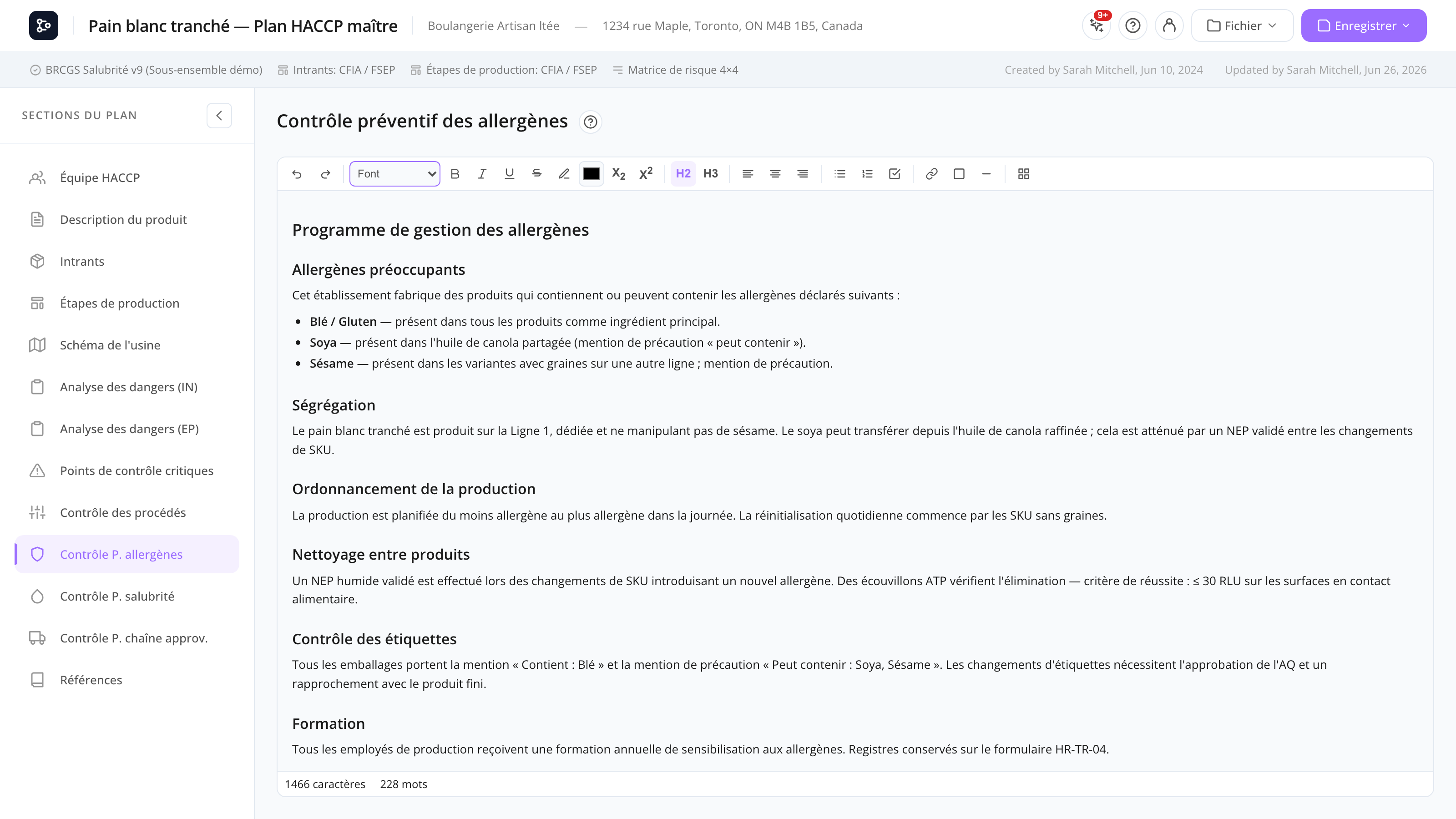 La section Contrôles des allergènes avec l'éditeur de texte enrichi et un tableau d'allergènes
