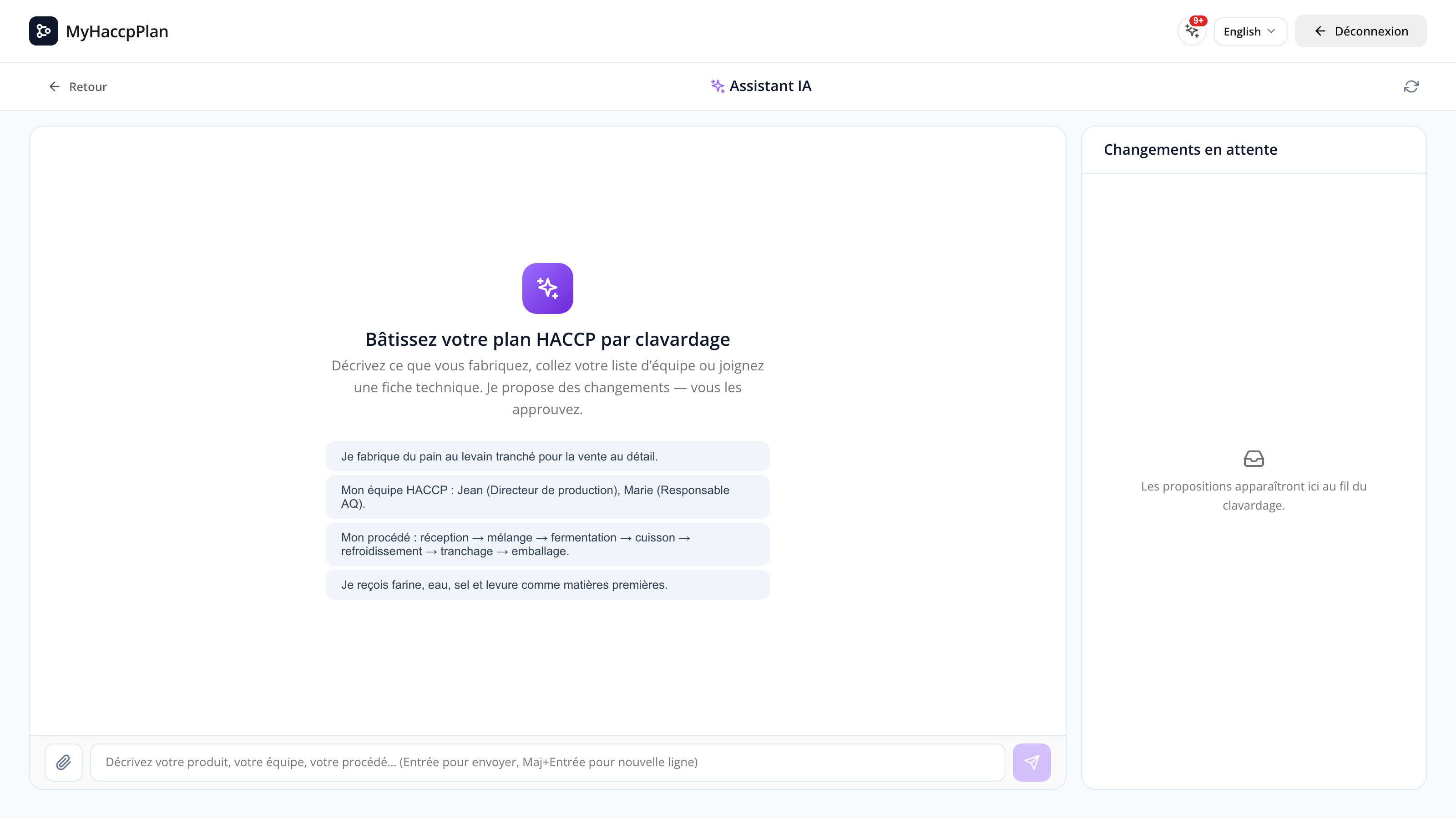 La page de l'assistant — clavardage à gauche, changements en attente à droite.